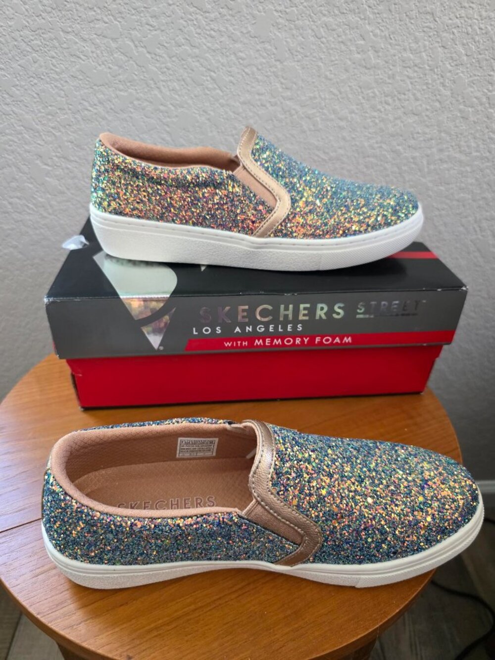 Skechers Street Los Angeles Goldie – Glitz & Bitz Slip-On Sneakers - Picture 3 of 9